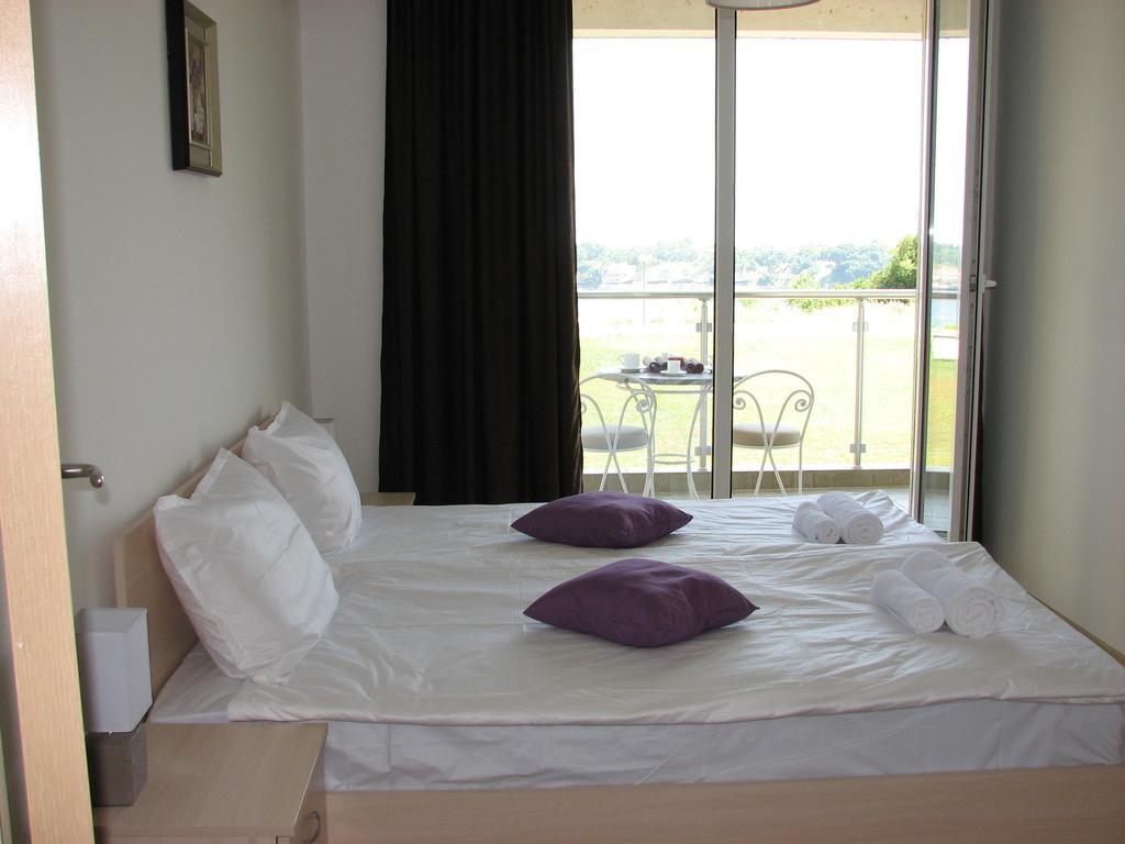 Two-Bedroom Apartment Donika Tsarevo Eksteriør bilde