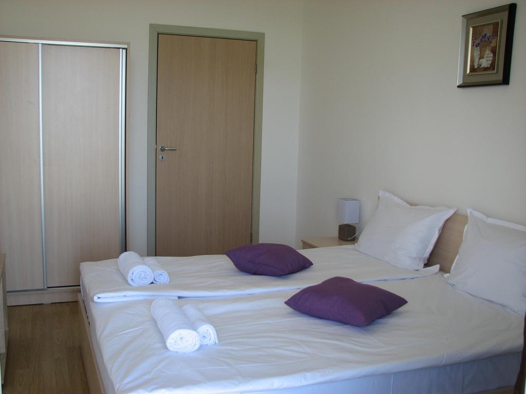 Two-Bedroom Apartment Donika Tsarevo Eksteriør bilde